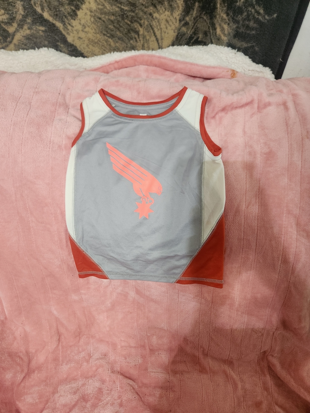 Tea Collection Gray, White & Coral Athletic Tank
